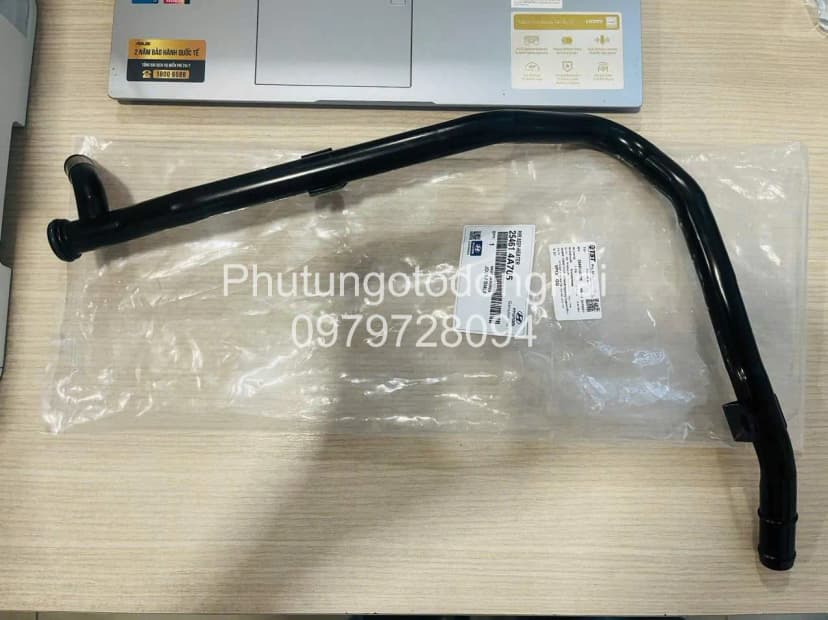 Phụ kiện 254614A705 ống nước vào két sưởi