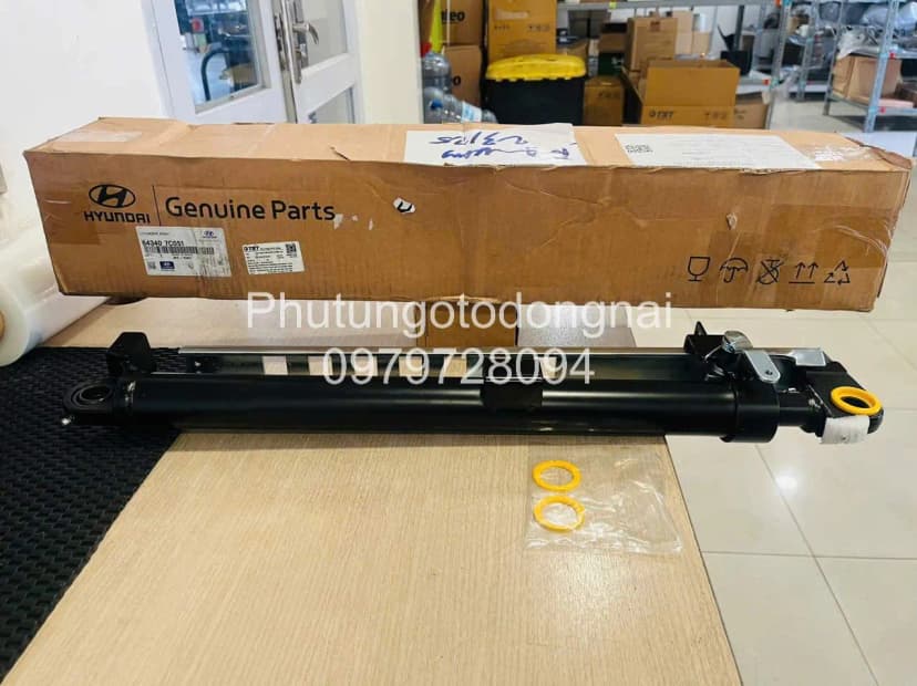 Phụ kiện 643407C051 ty nâng cabin